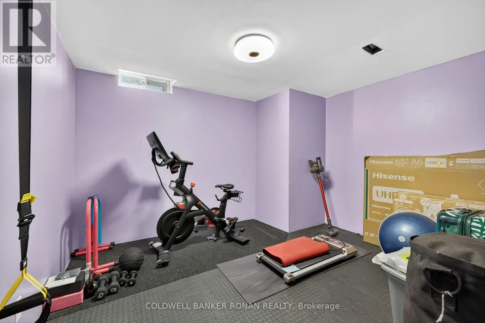 22 CALLANDER CRESCENT