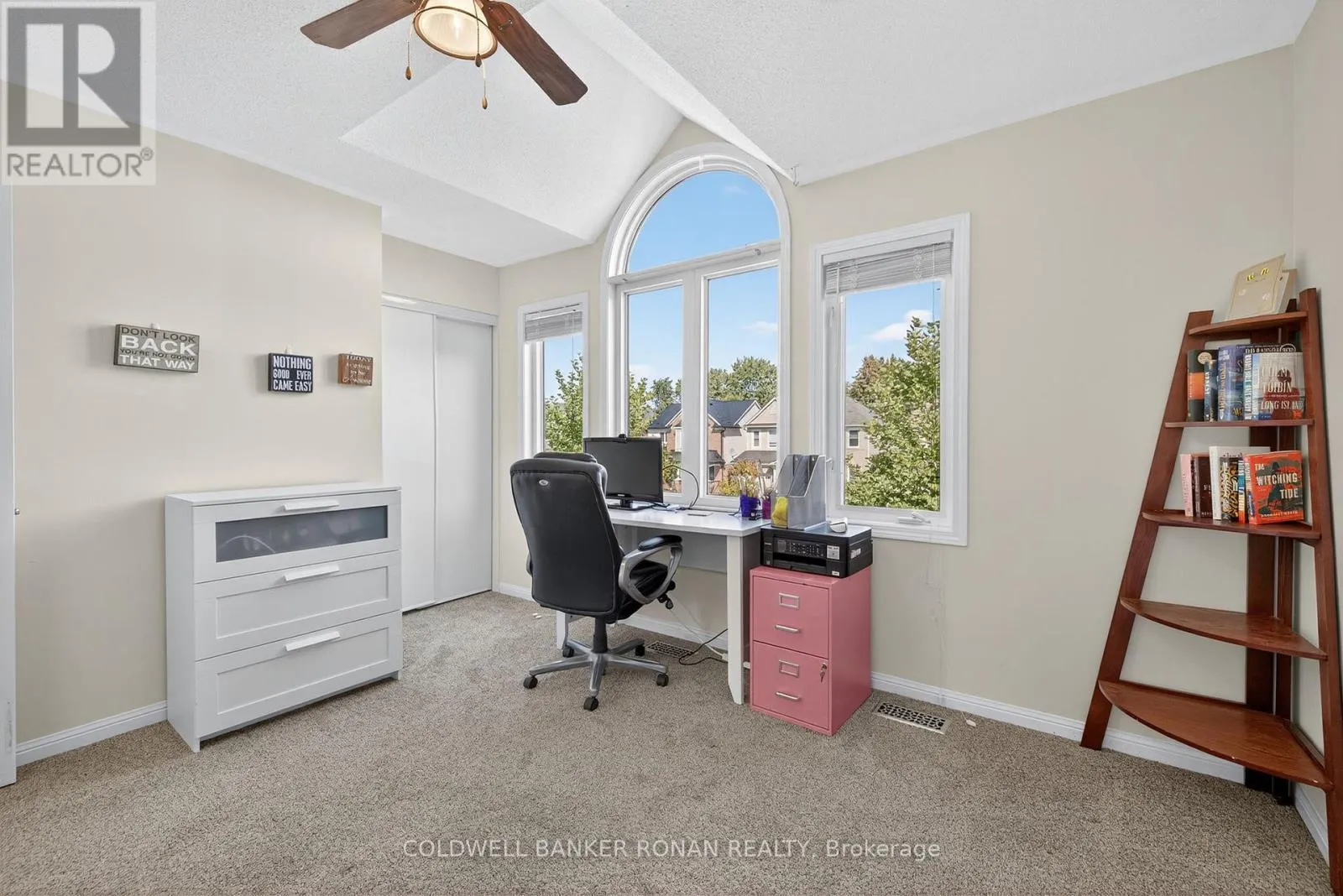 22 CALLANDER CRESCENT