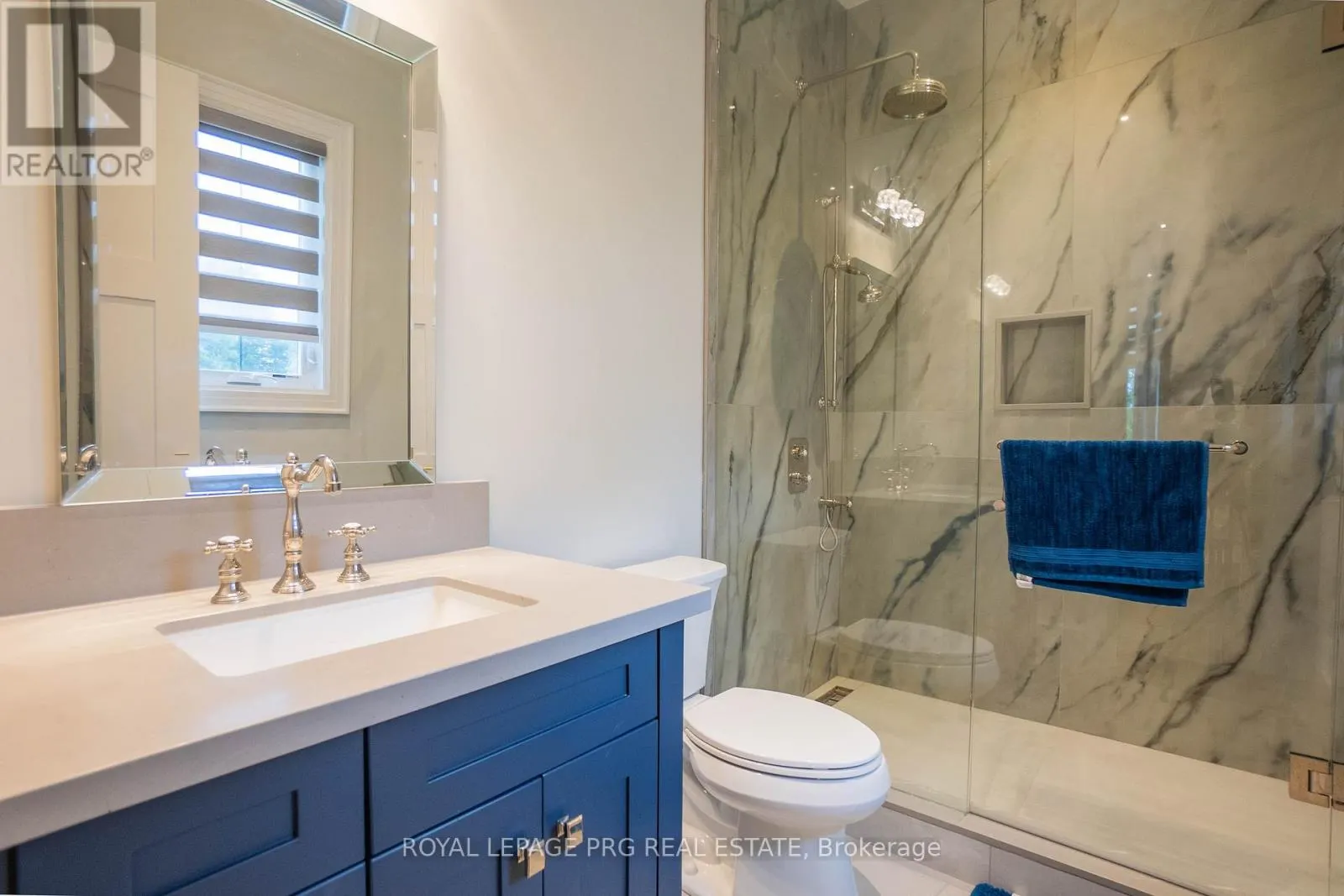 12 HOLLYWOOD CRESCENT