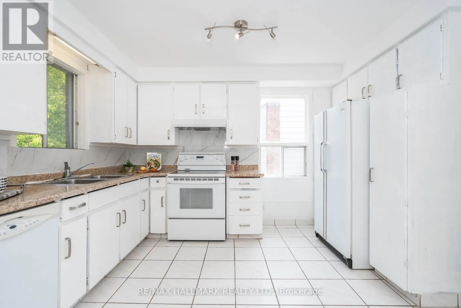 104 HIGHLAND PARK BOULEVARD