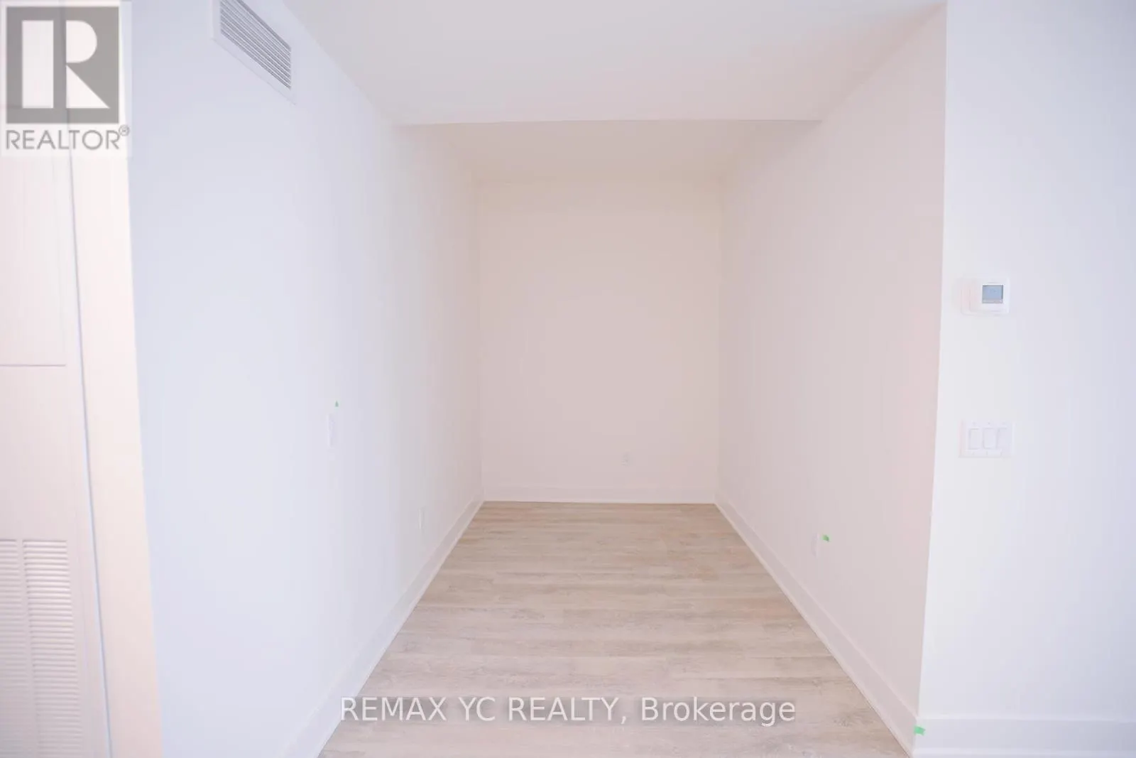 501 - 185 DEERFIELD ROAD