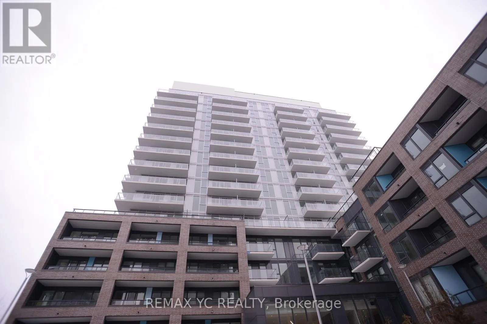 501 - 185 DEERFIELD ROAD