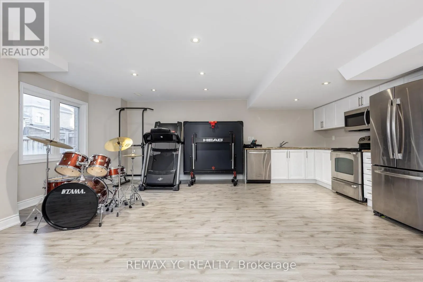 101 OBERFRICK AVENUE