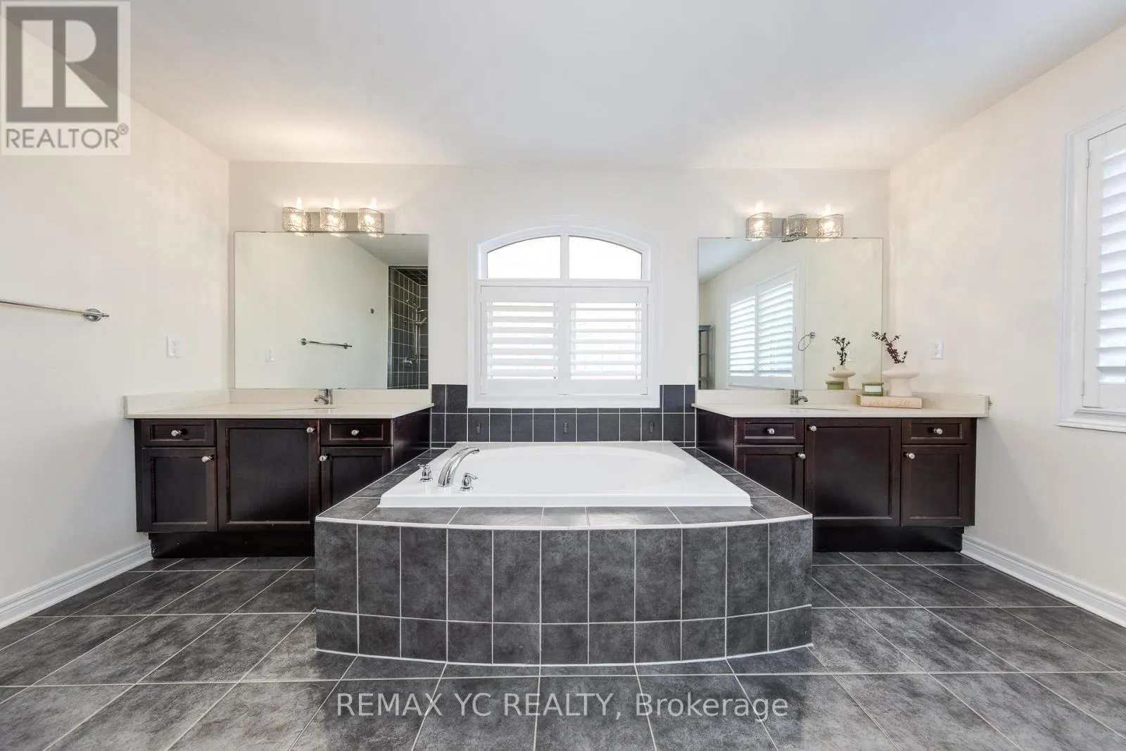 101 OBERFRICK AVENUE