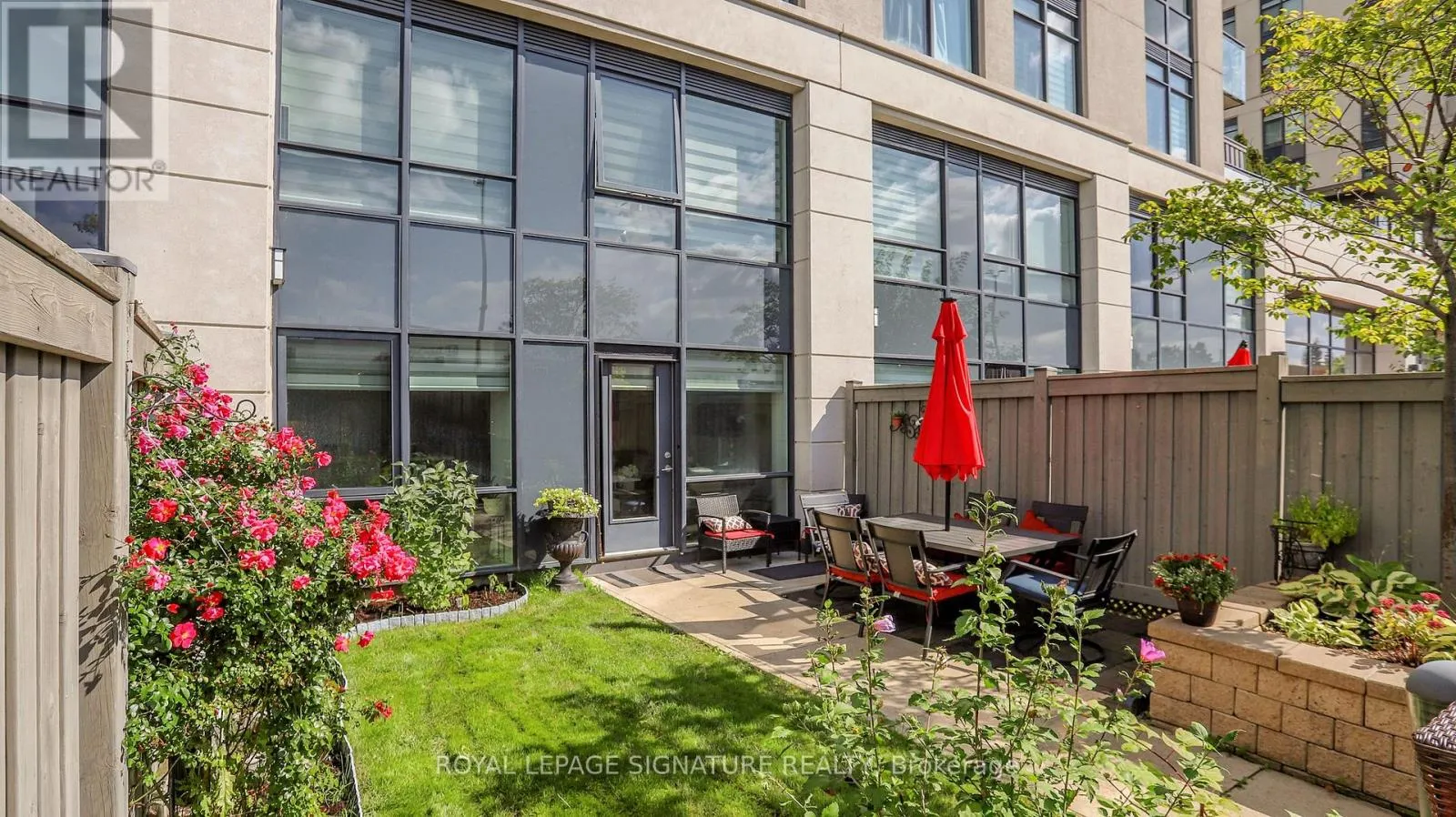 105 - 12 WOODSTREAM BOULEVARD