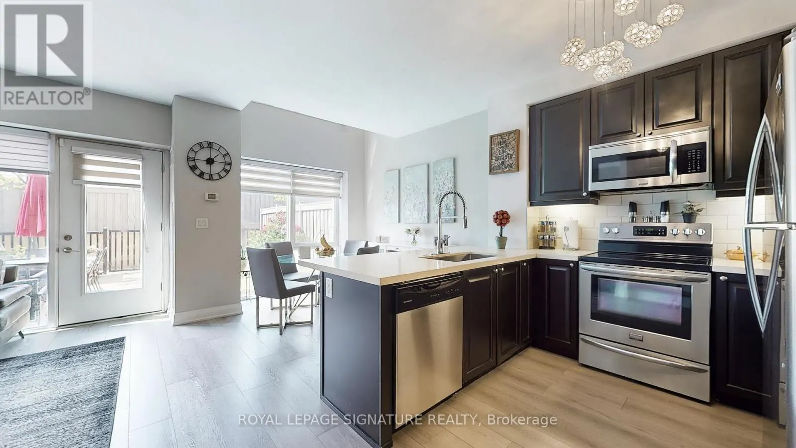 105 - 12 WOODSTREAM BOULEVARD