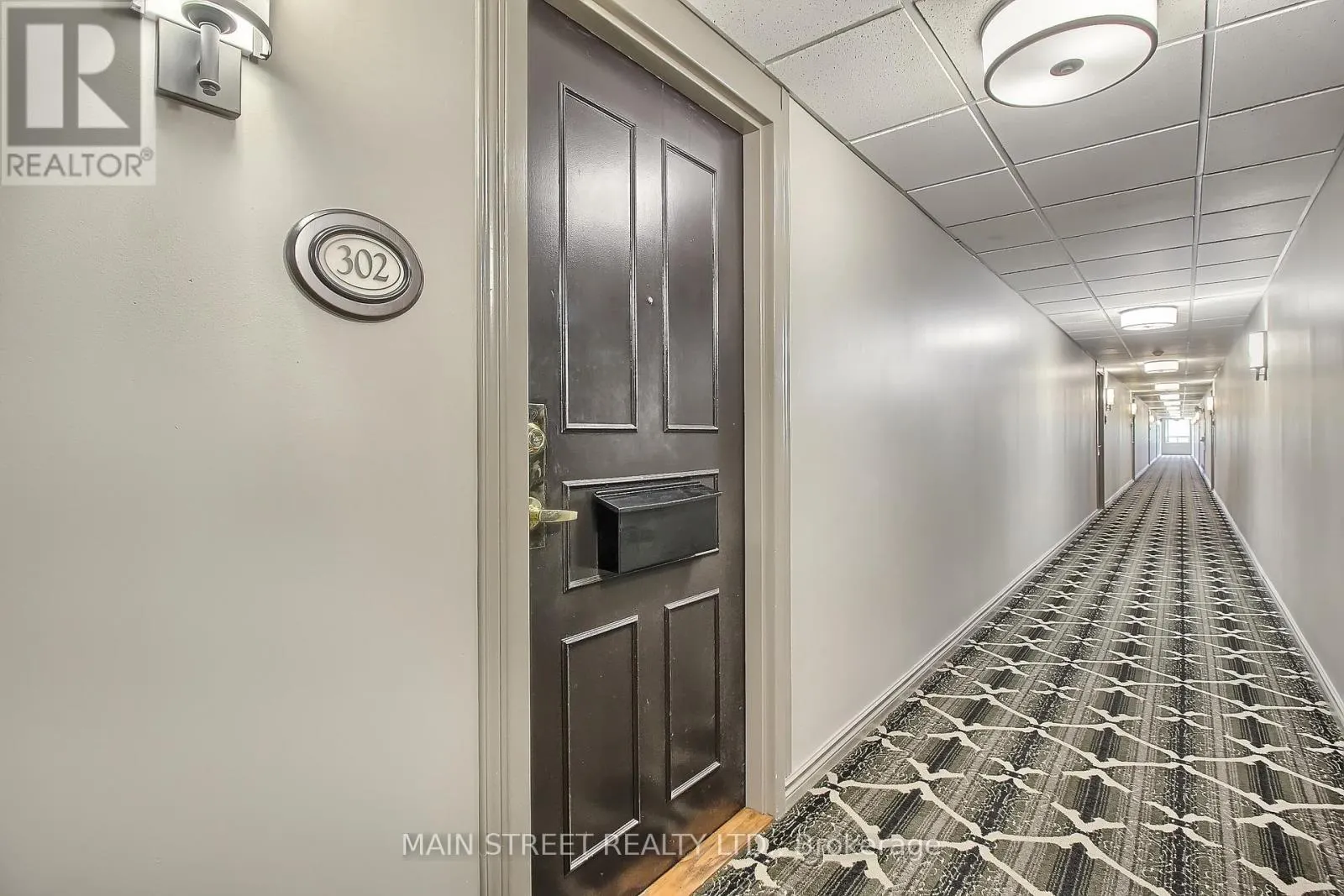 302 - 155 MAIN STREET