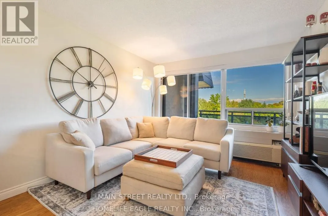 302 - 155 MAIN STREET