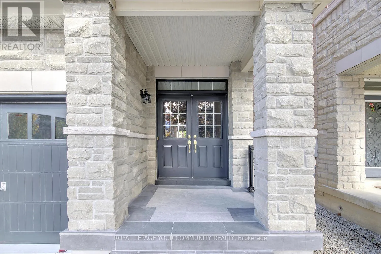 167 SIR SANFORD FLEMING WAY