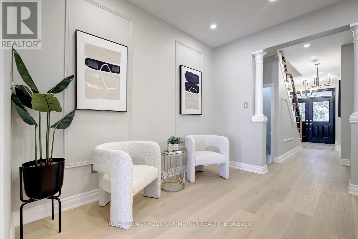 167 SIR SANFORD FLEMING WAY