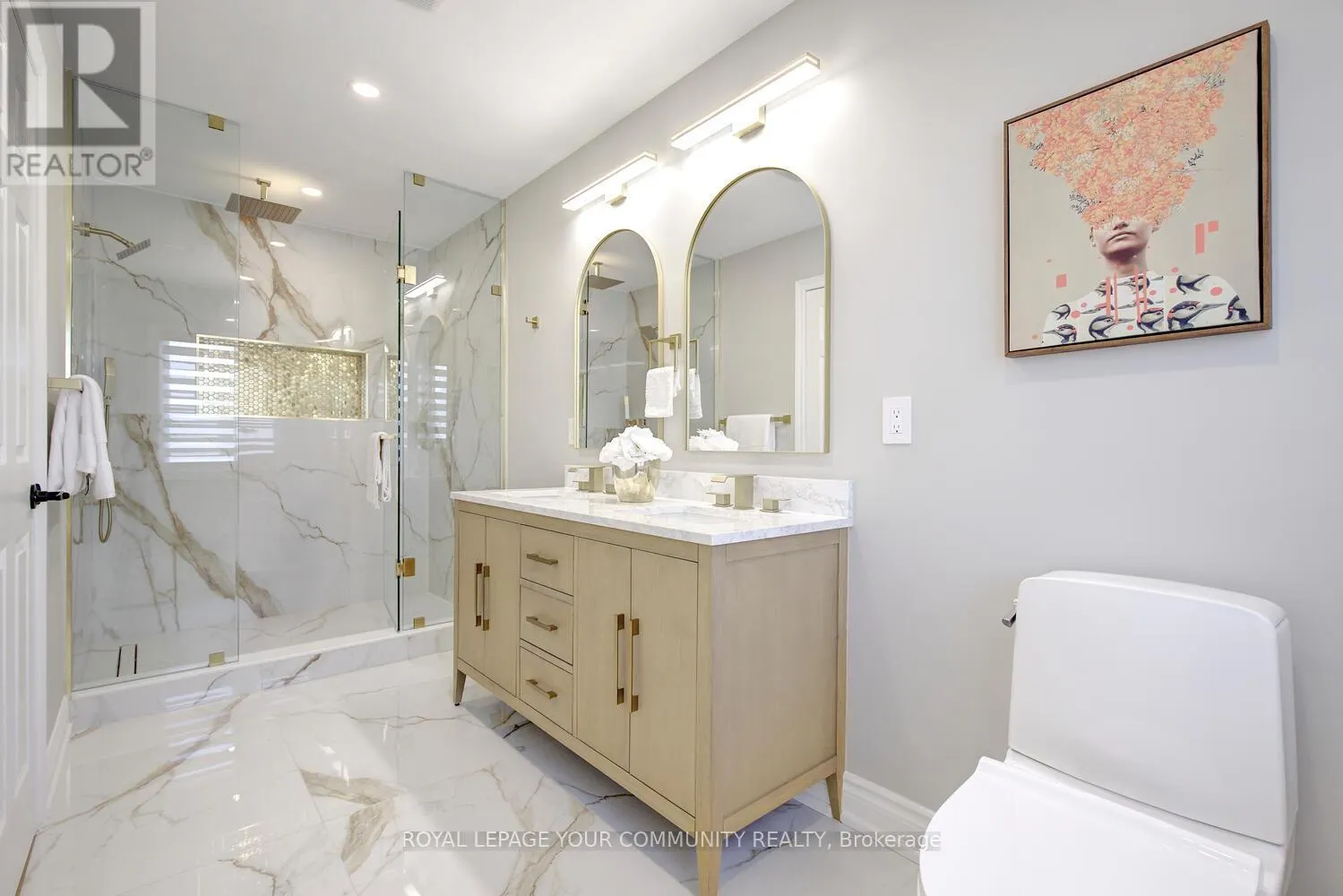 167 SIR SANFORD FLEMING WAY