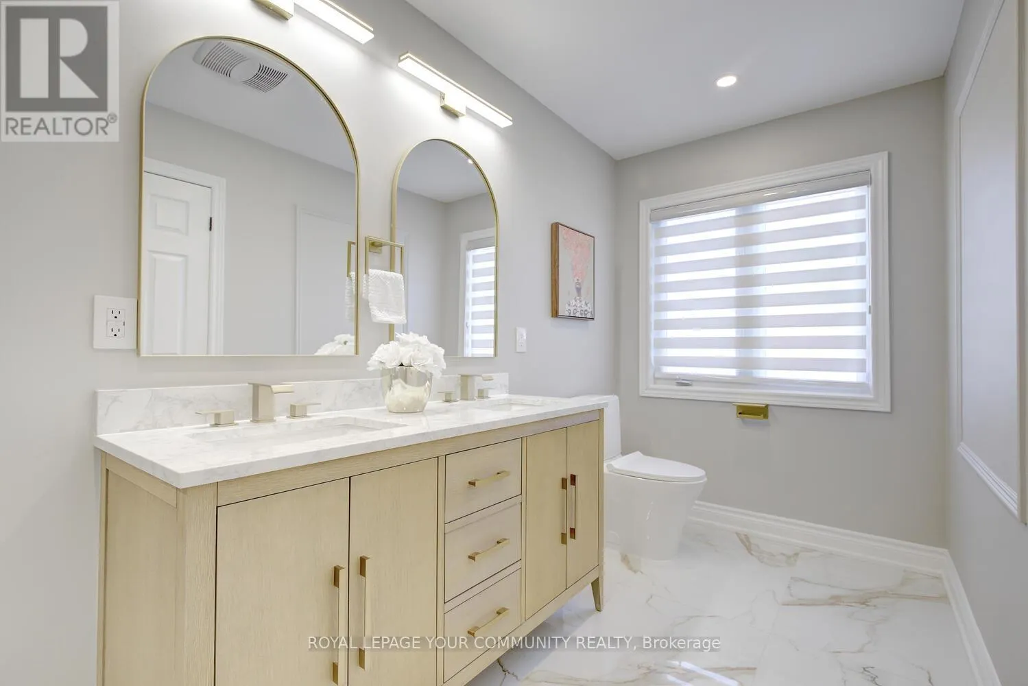 167 SIR SANFORD FLEMING WAY