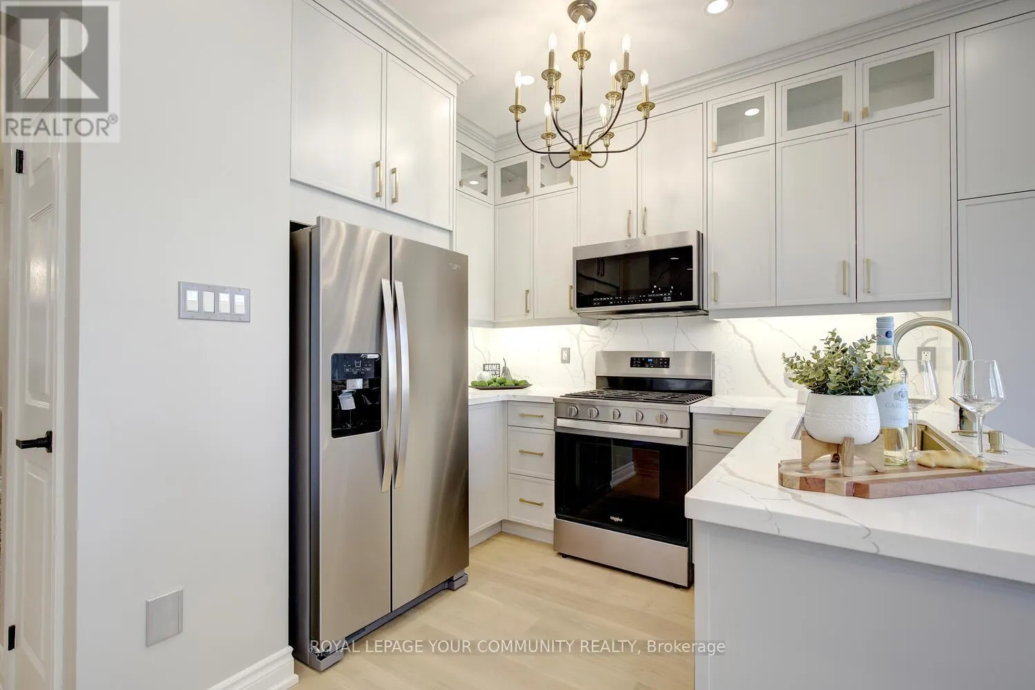 167 SIR SANFORD FLEMING WAY