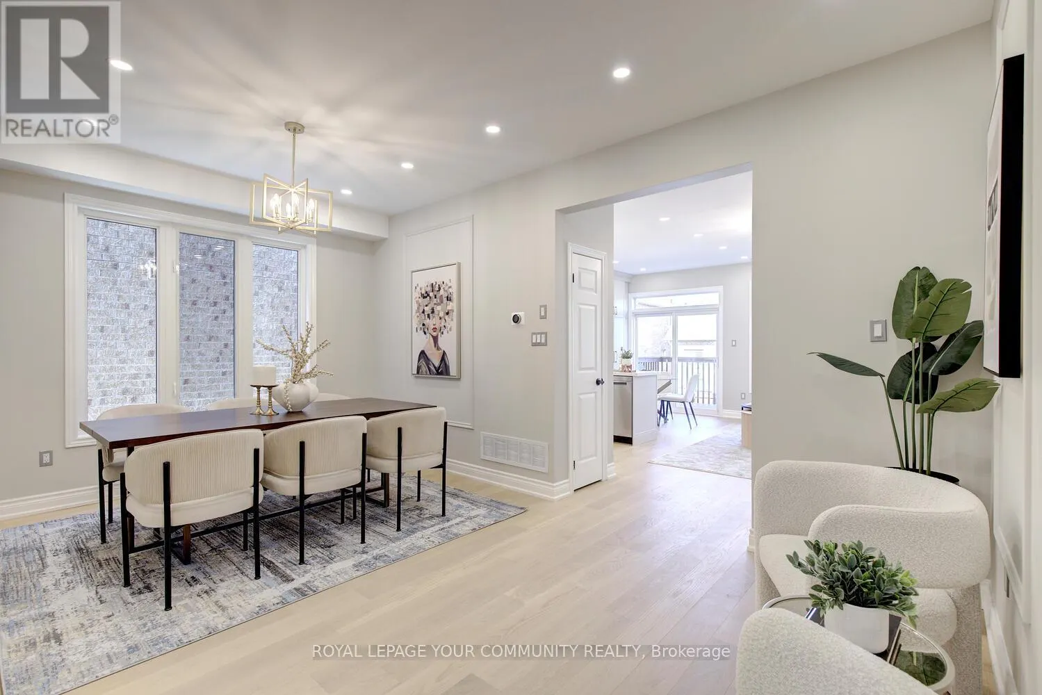 167 SIR SANFORD FLEMING WAY