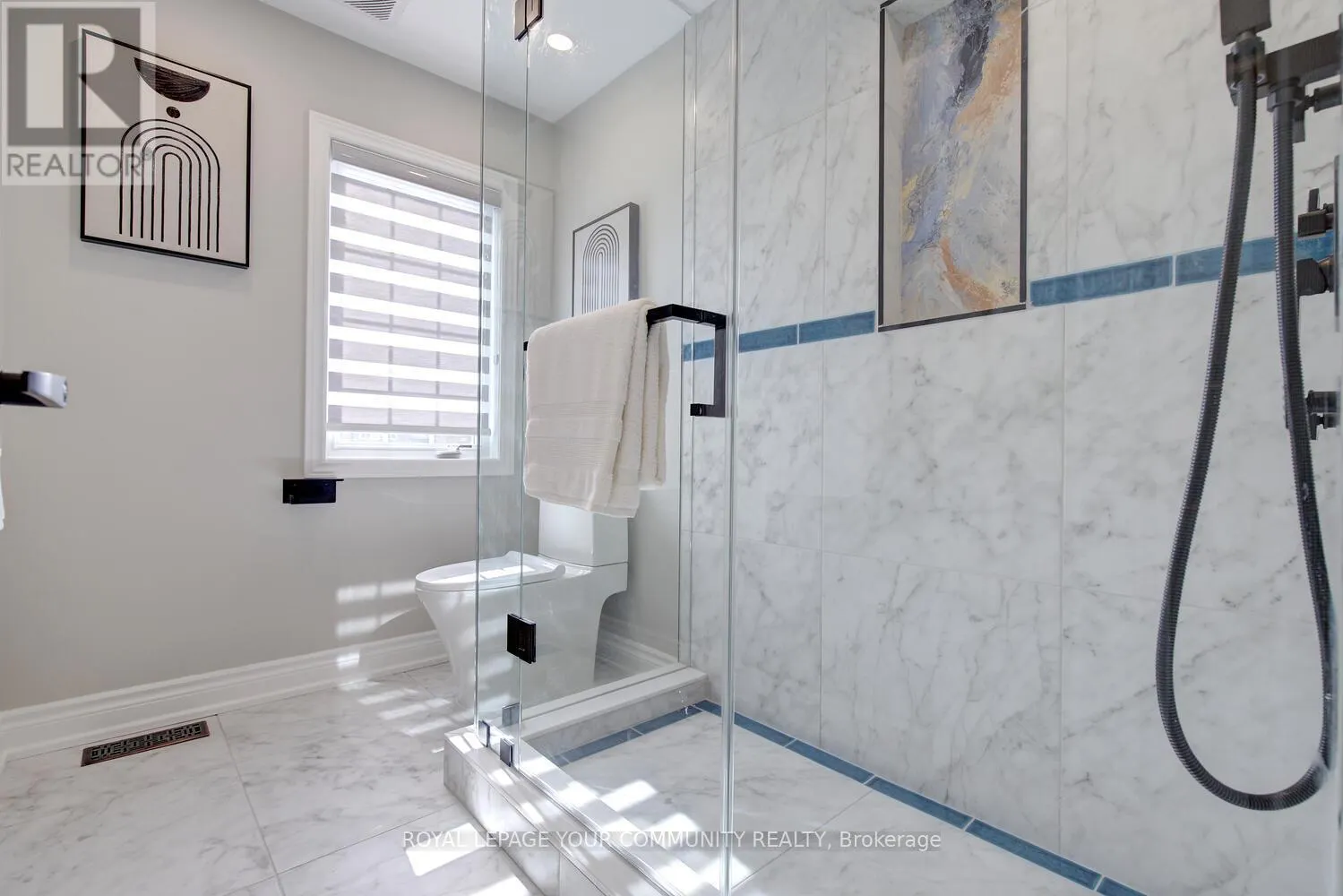 167 SIR SANFORD FLEMING WAY