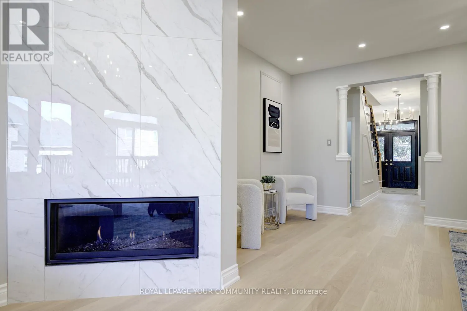 167 SIR SANFORD FLEMING WAY