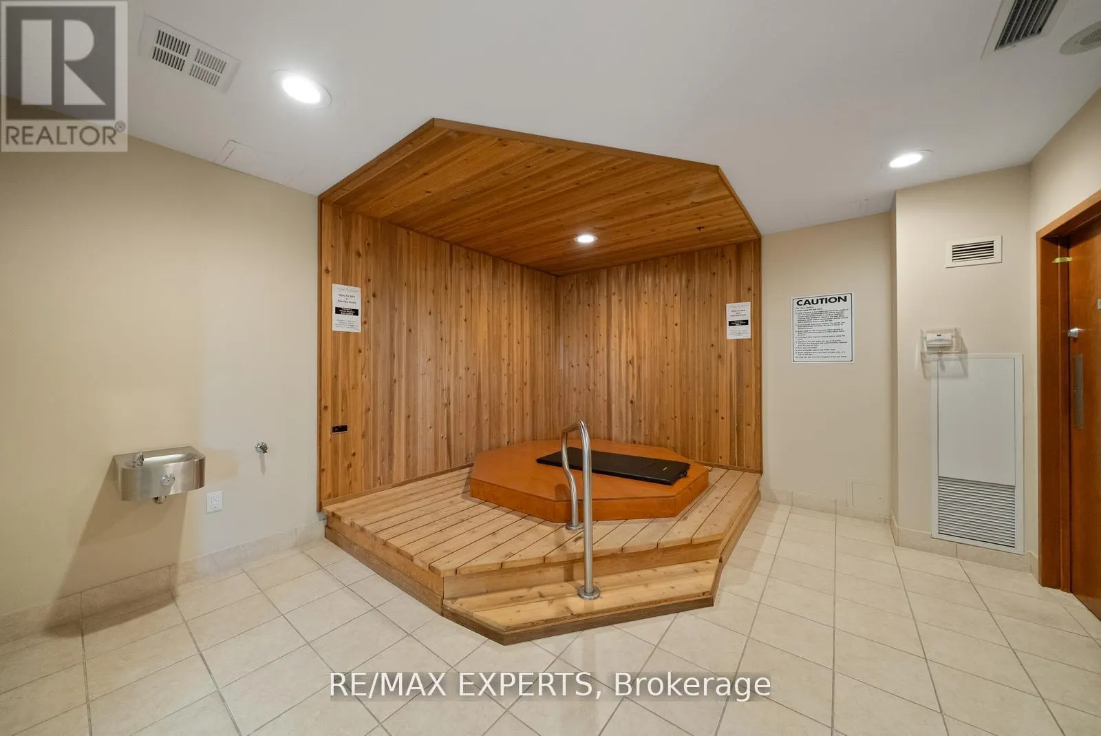 213 - 2500 RUTHERFORD ROAD