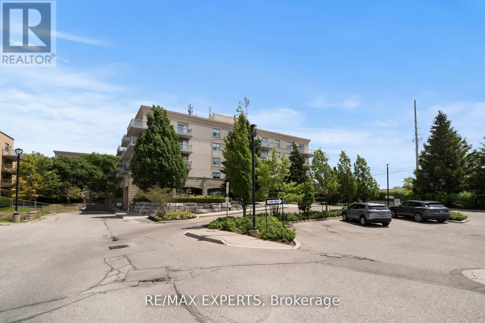 213 - 2500 RUTHERFORD ROAD