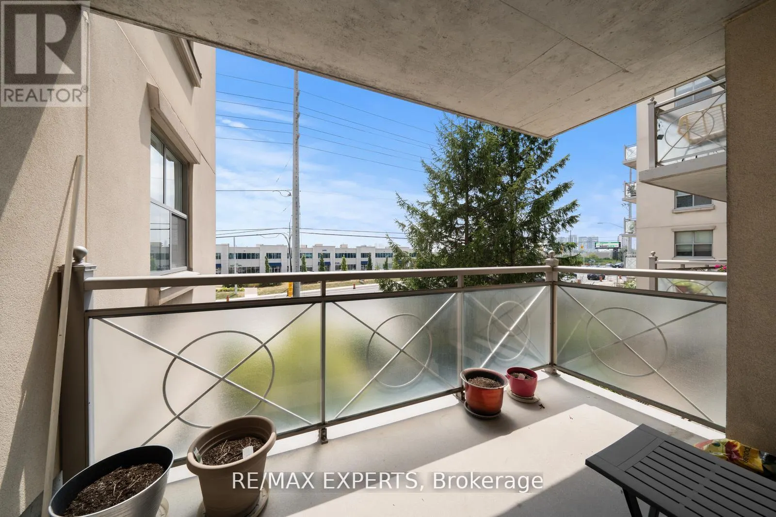 213 - 2500 RUTHERFORD ROAD