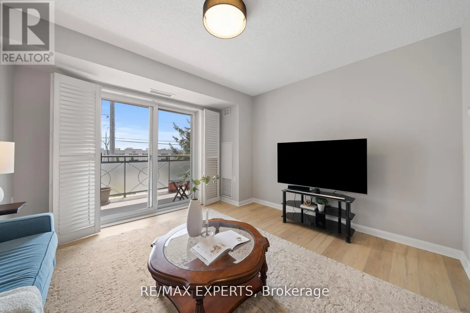 213 - 2500 RUTHERFORD ROAD