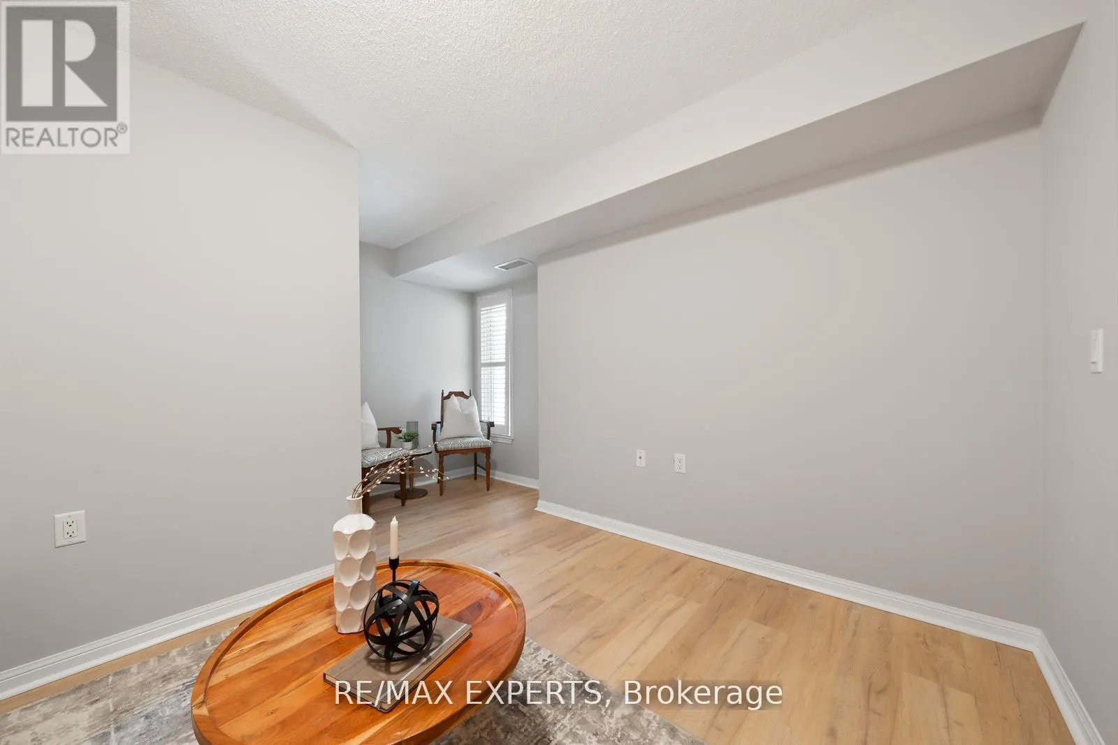 213 - 2500 RUTHERFORD ROAD