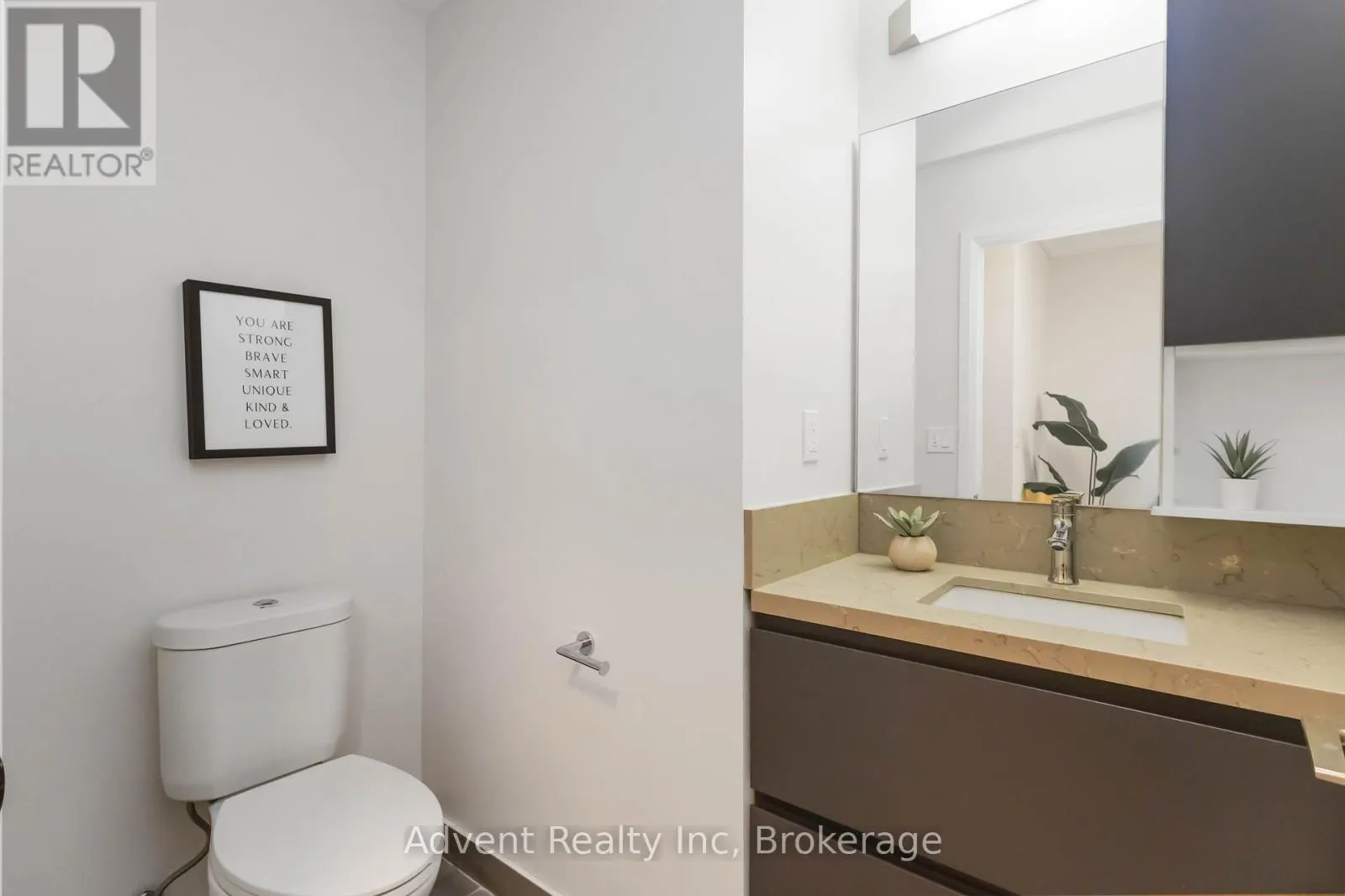 PH06 - 15 WATER WALK DRIVE