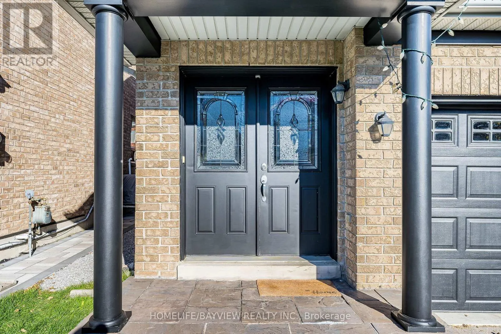 61 FOUR SEASONS CRESCENT