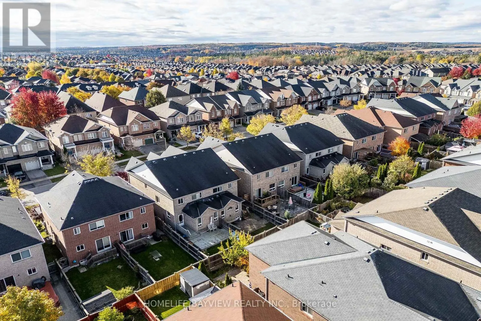 61 FOUR SEASONS CRESCENT