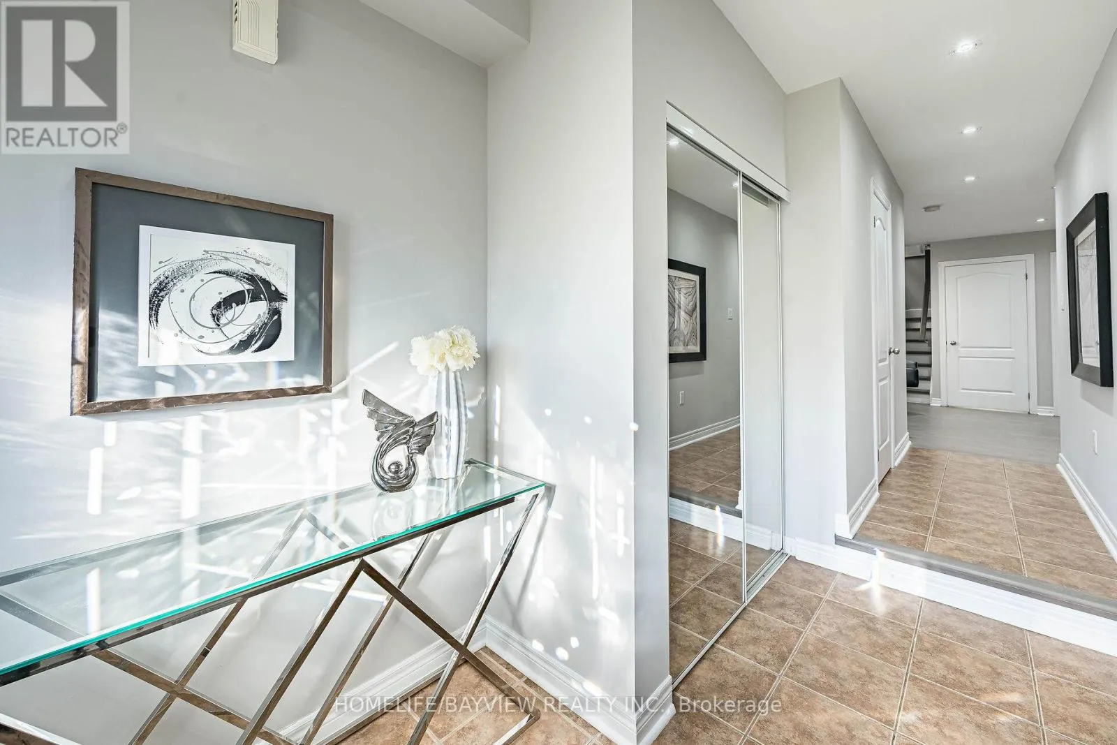 61 FOUR SEASONS CRESCENT