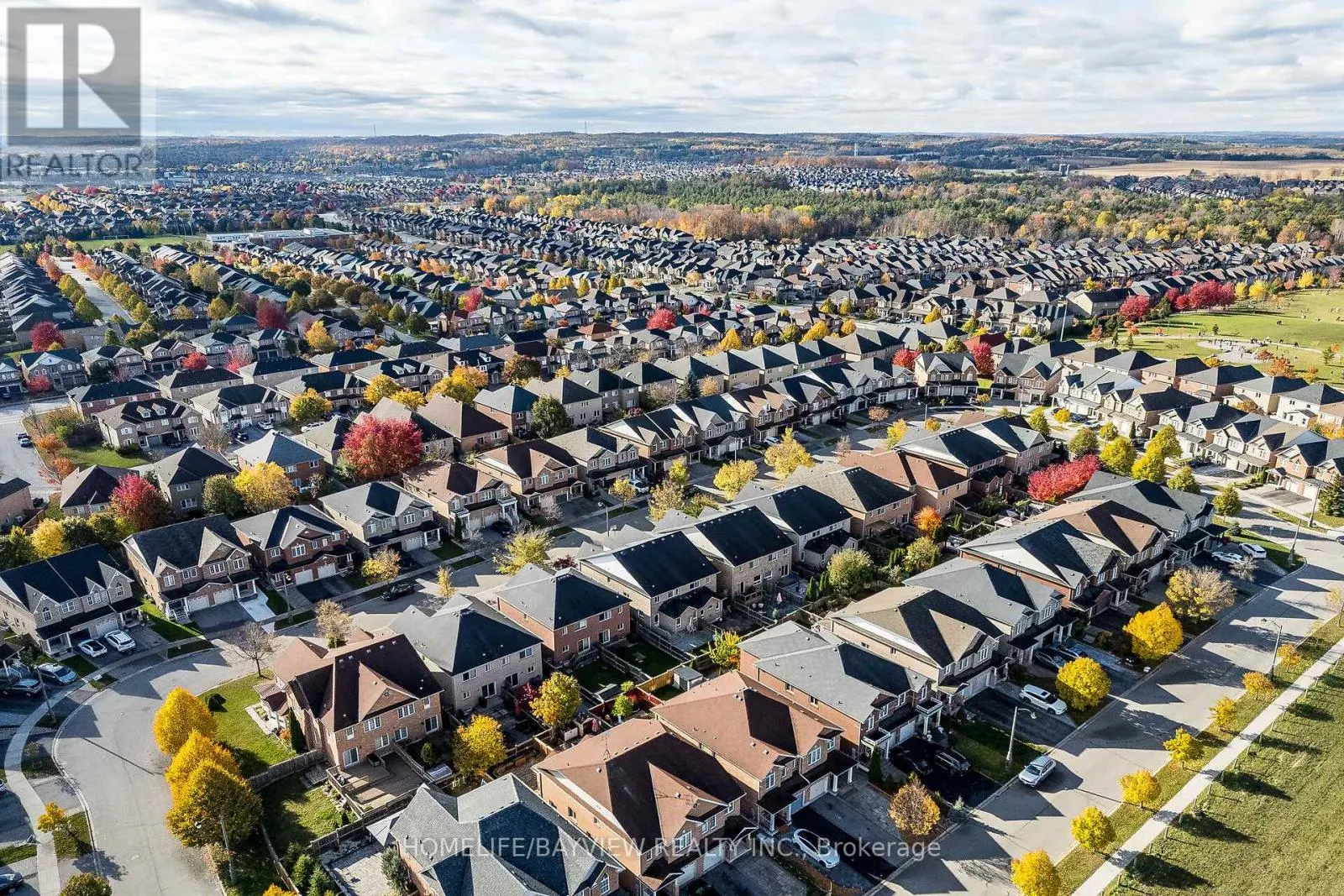 61 FOUR SEASONS CRESCENT