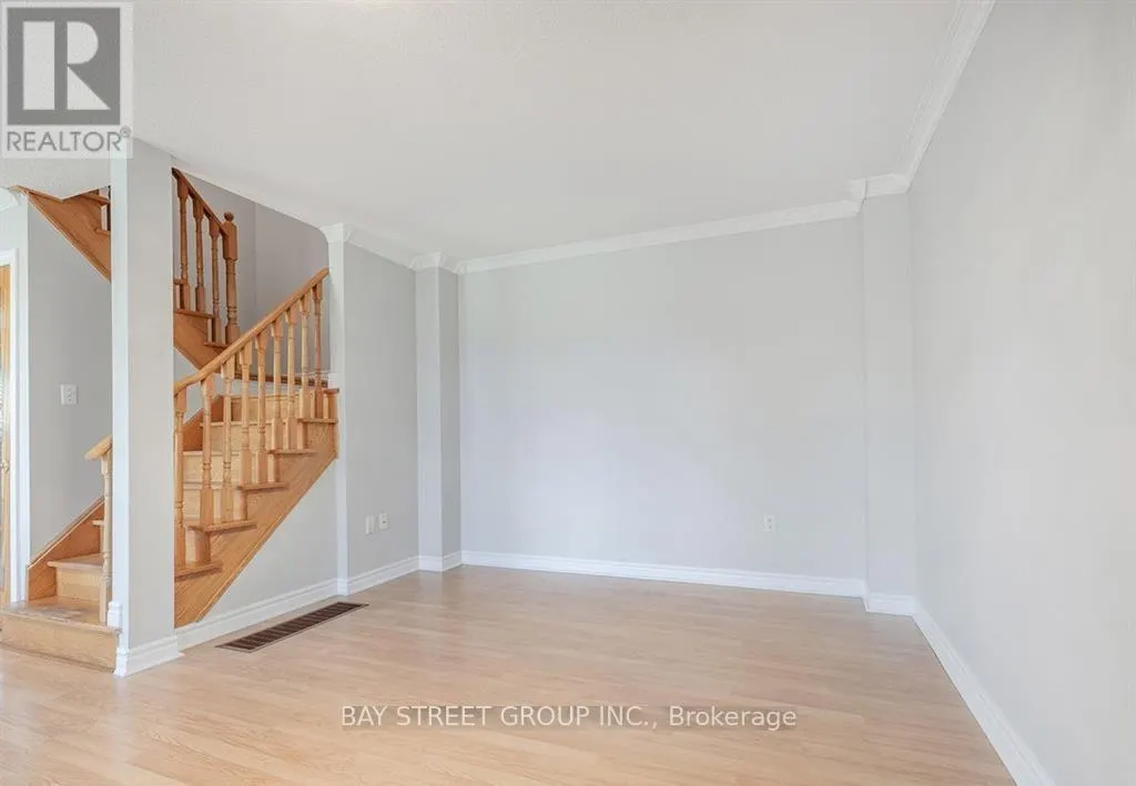 81 VILLAGE VISTA WAY