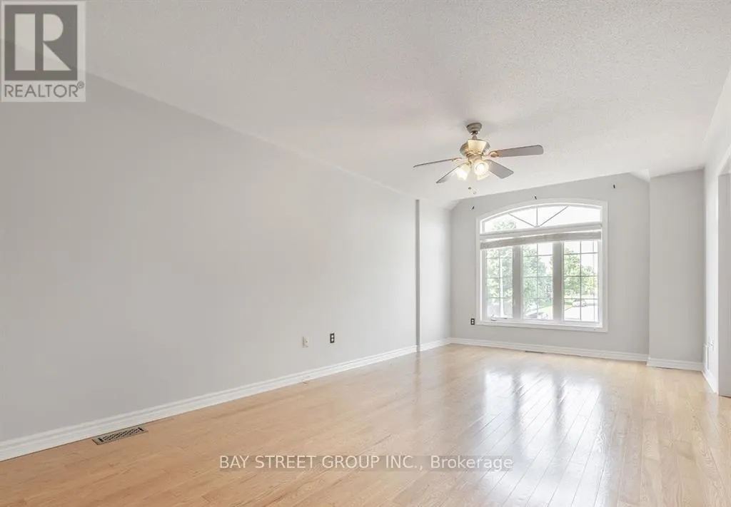 81 VILLAGE VISTA WAY