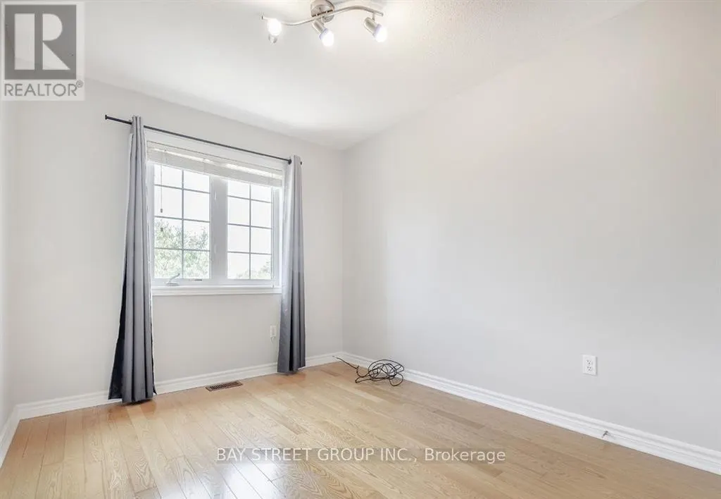 81 VILLAGE VISTA WAY