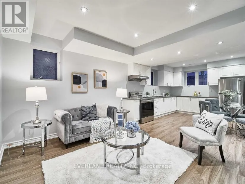 BSMT - 8 TARMACK DRIVE