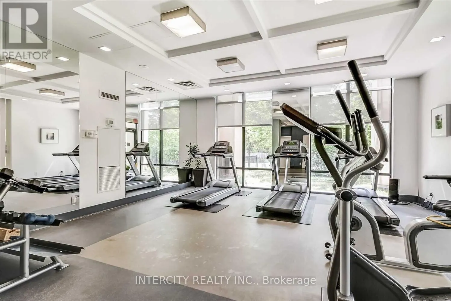 1102 - 520 STEELES AVENUE W