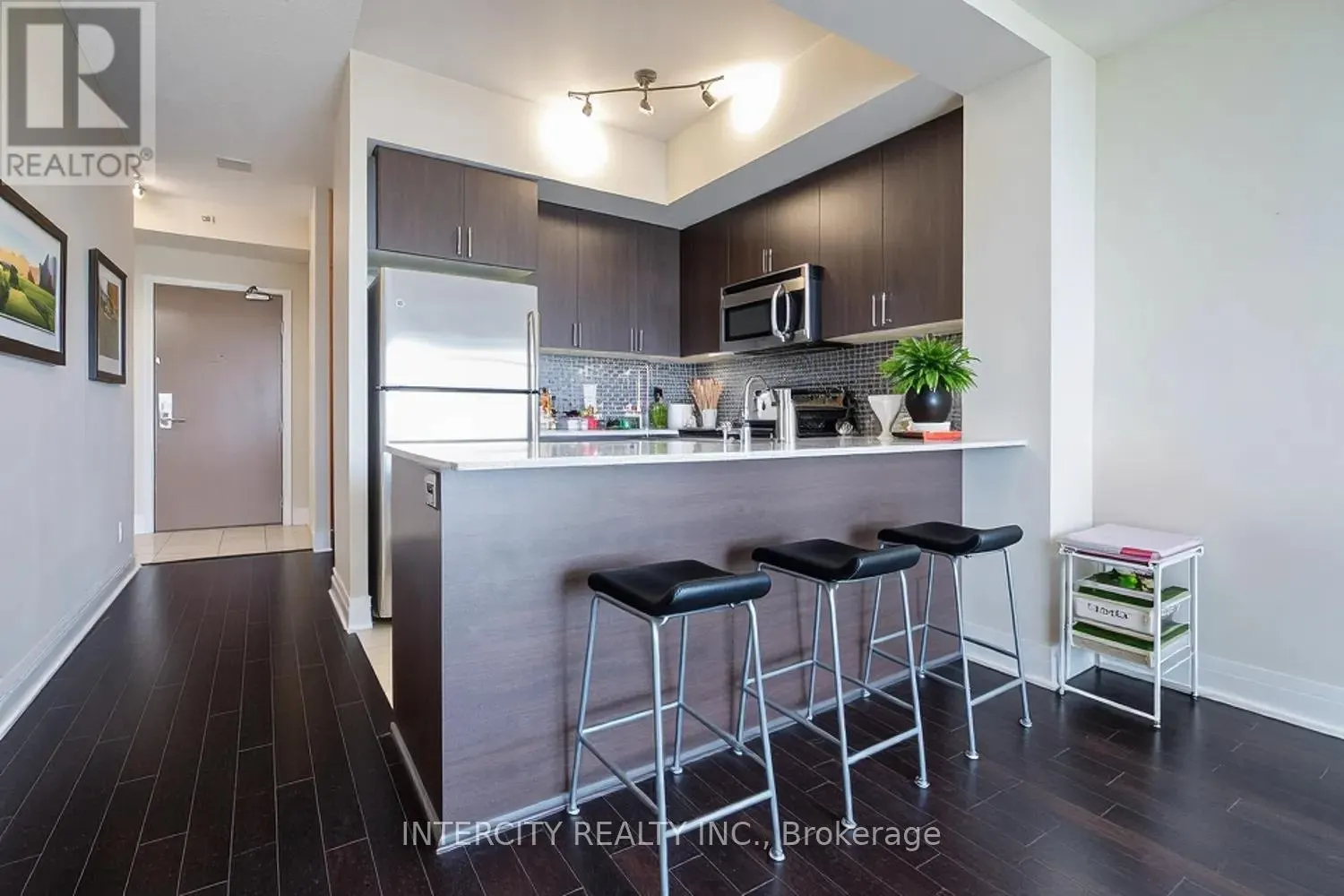 1102 - 520 STEELES AVENUE W