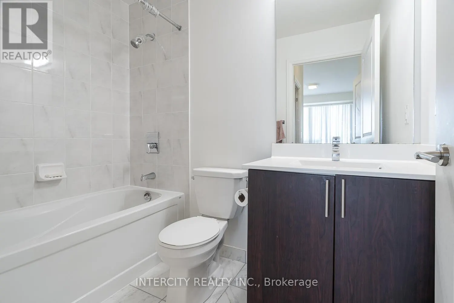 1102 - 520 STEELES AVENUE W