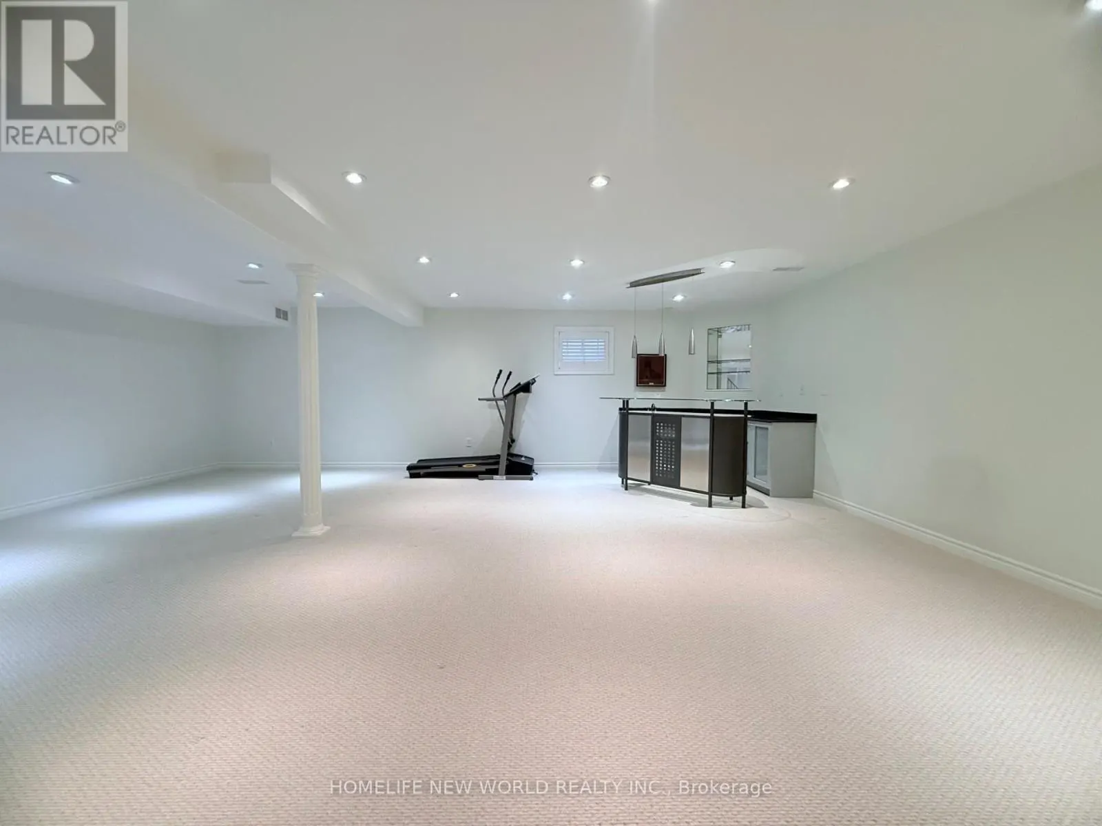 77 BURNDENFORD CRESCENT