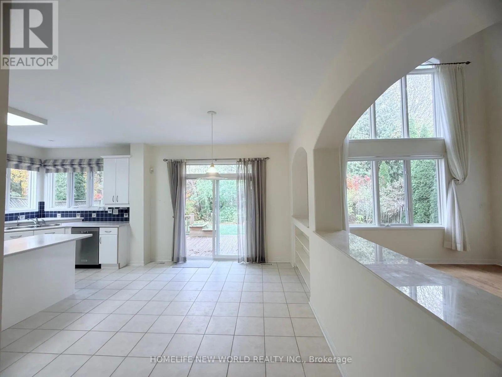 77 BURNDENFORD CRESCENT