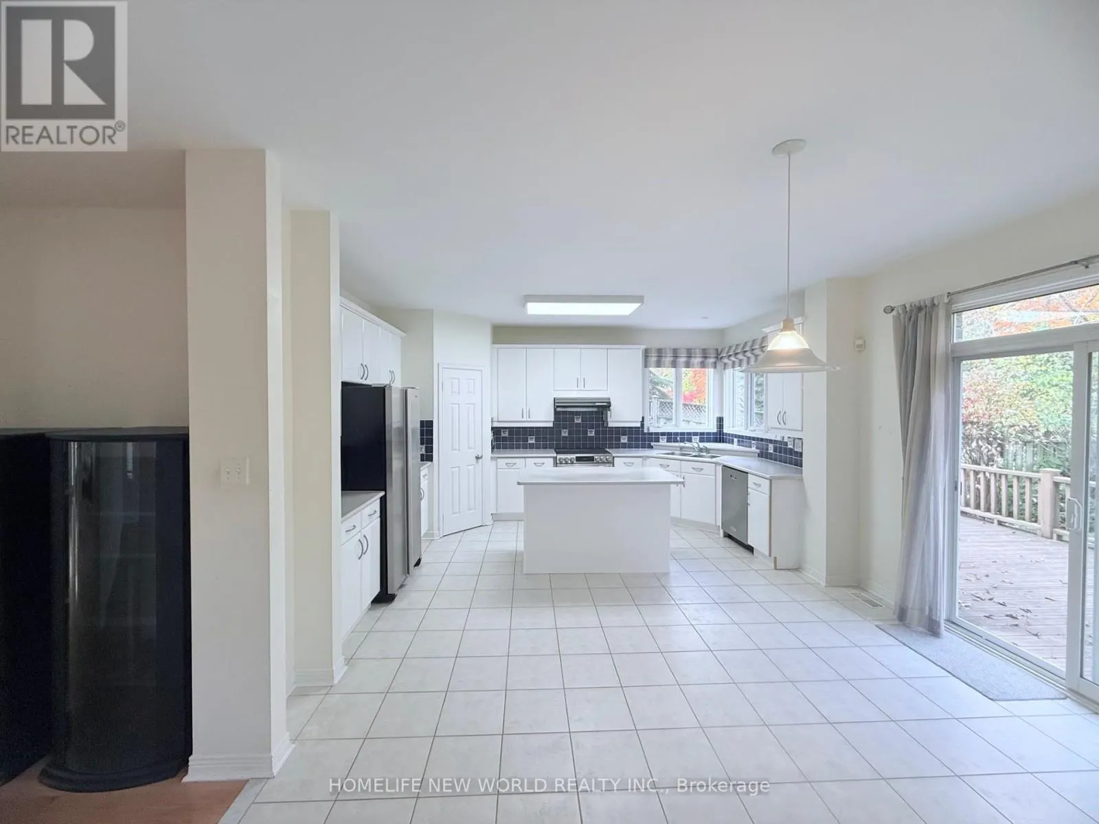 77 BURNDENFORD CRESCENT