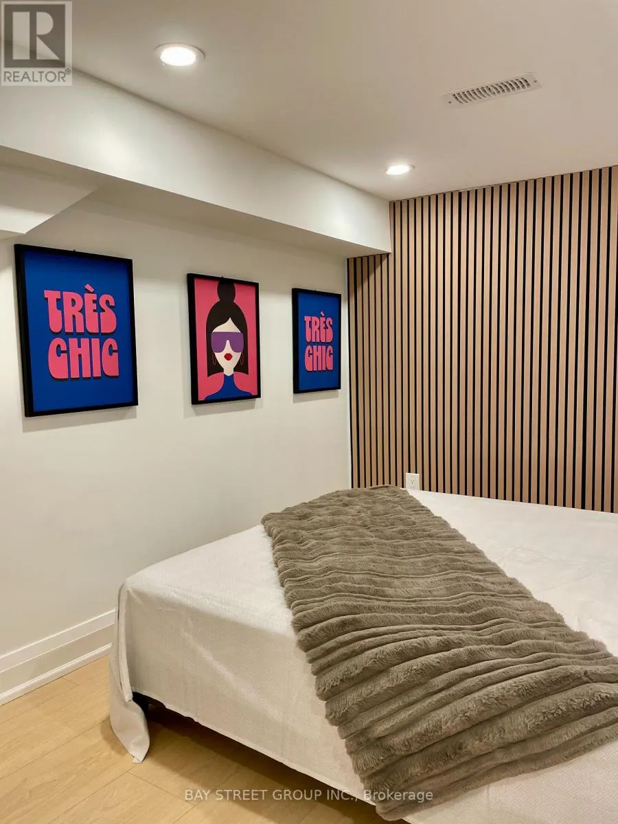 160 WILLIAM BOOTH AVENUE