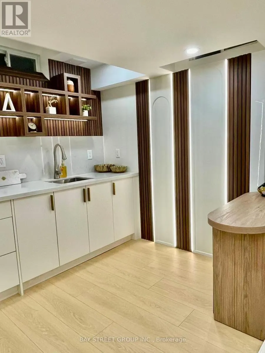 160 WILLIAM BOOTH AVENUE