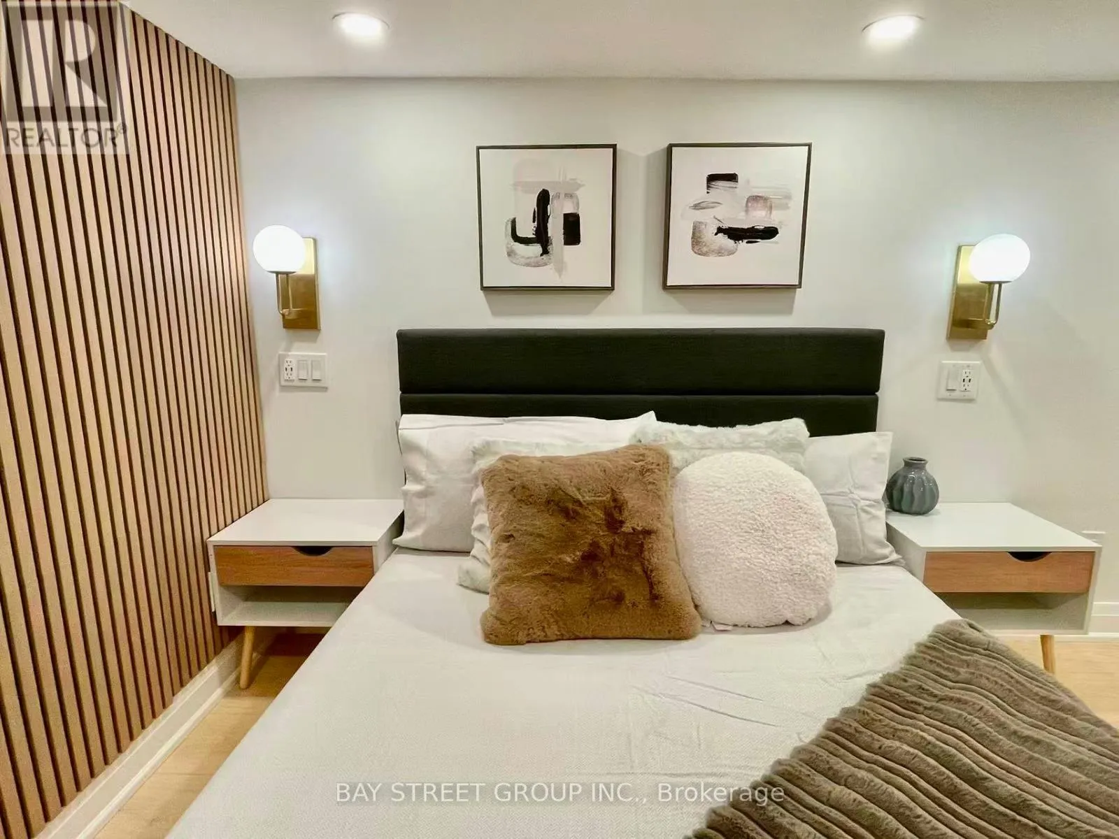 160 WILLIAM BOOTH AVENUE