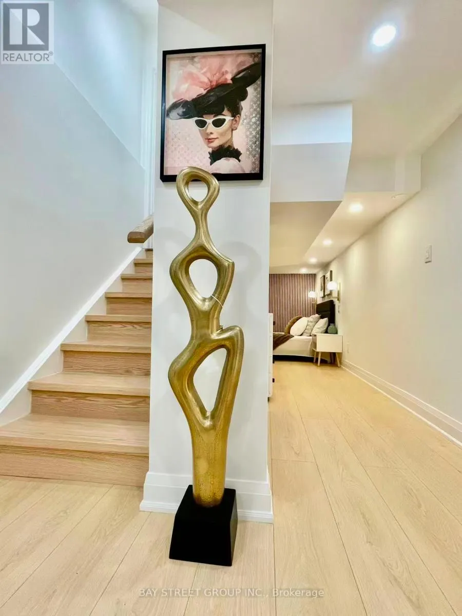 160 WILLIAM BOOTH AVENUE