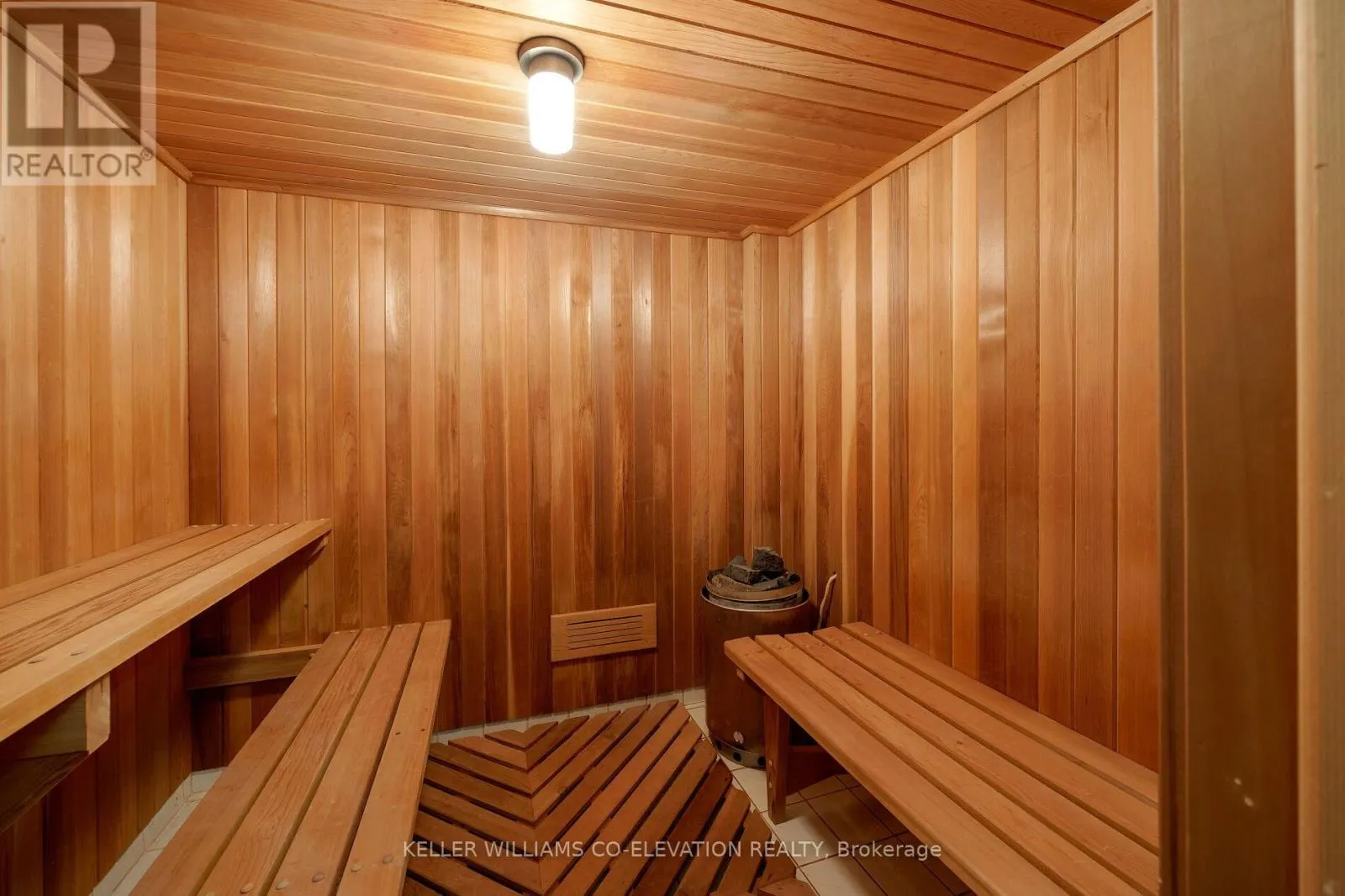 73 QUEENSTON CRESCENT