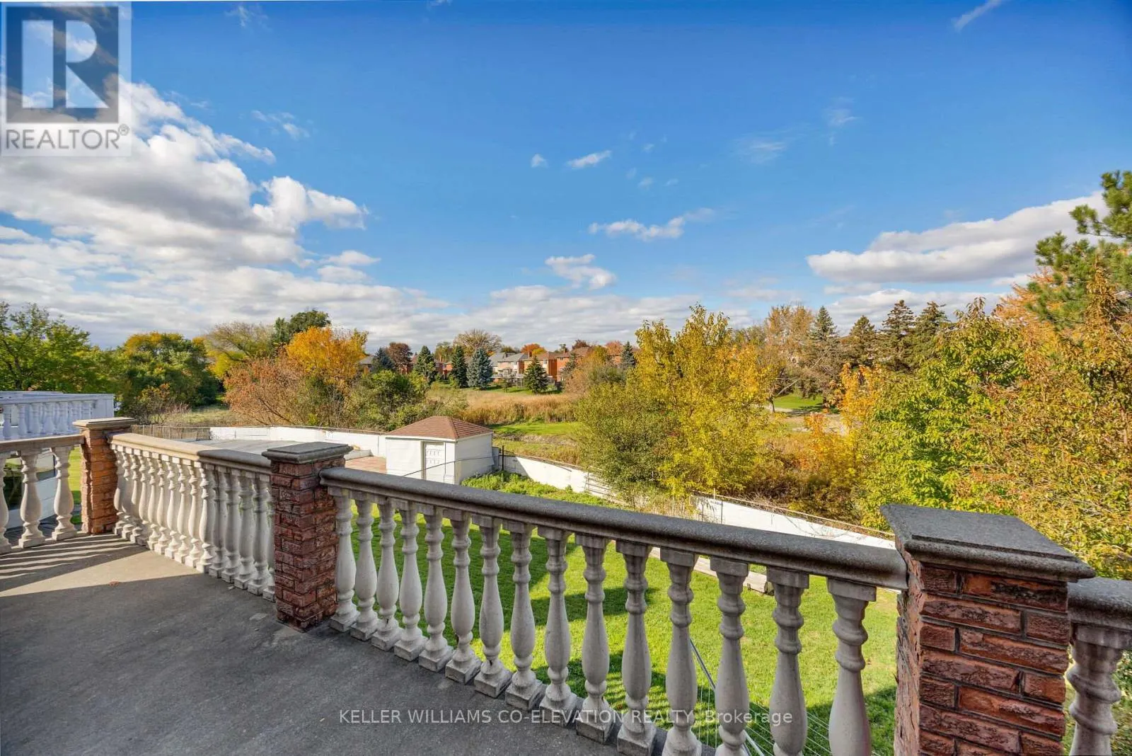 73 QUEENSTON CRESCENT