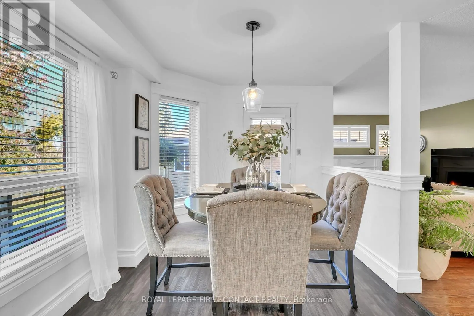 1328 VINCENT CRESCENT