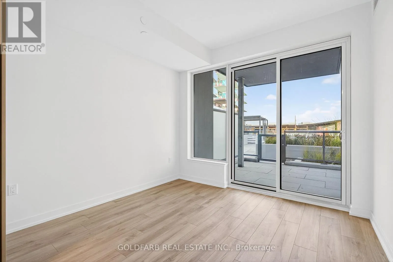 142 - 333 SUNSEEKER AVENUE