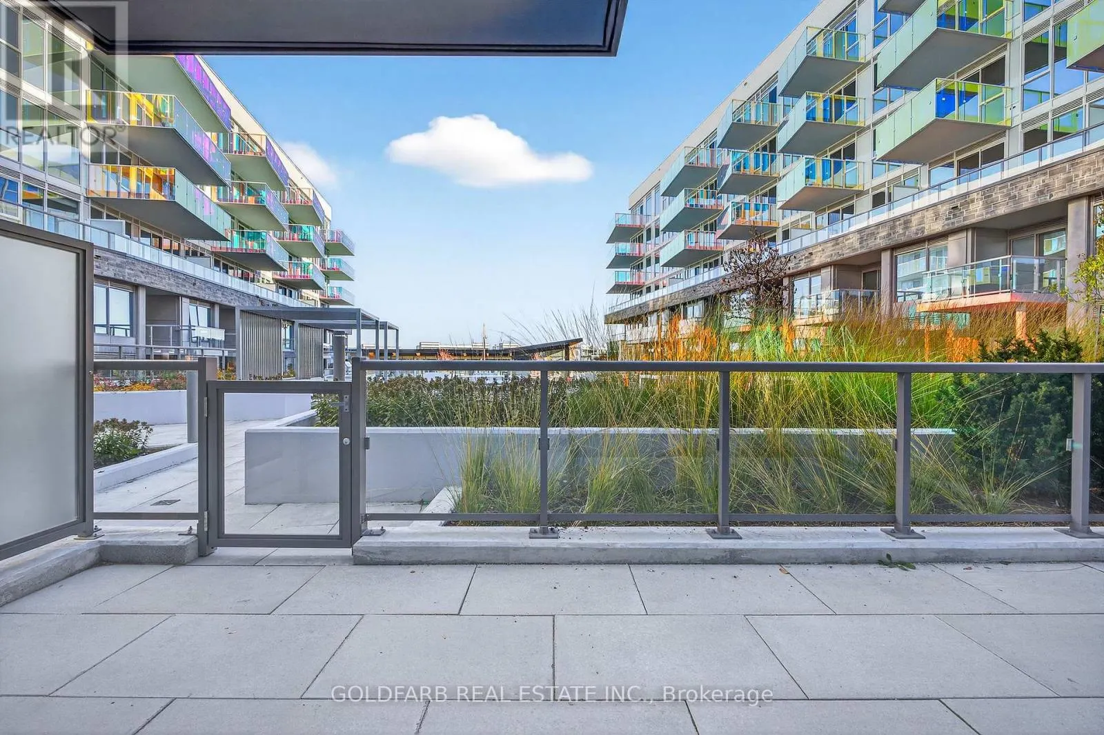 142 - 333 SUNSEEKER AVENUE