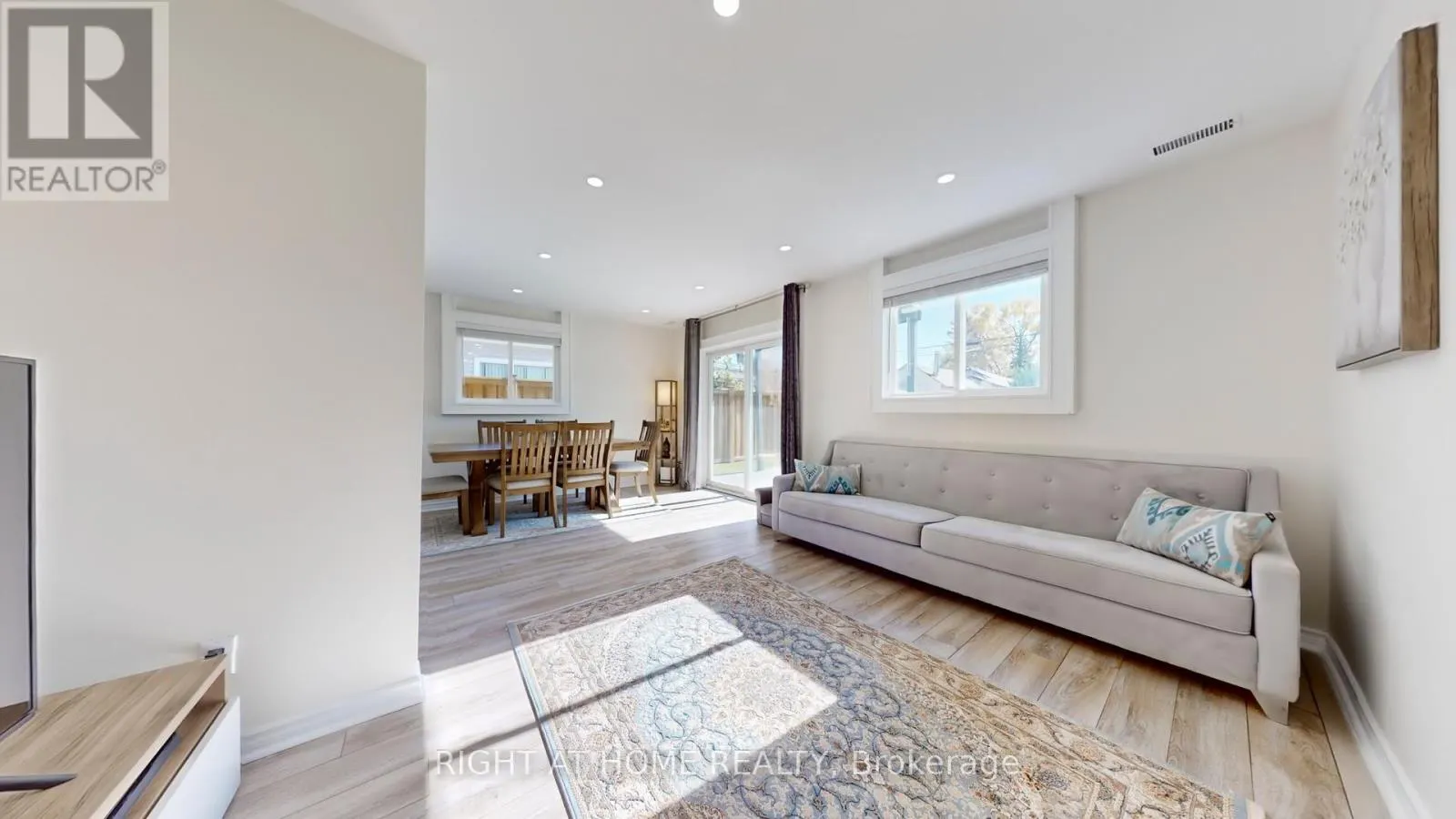 293 CEDARHOLME AVENUE